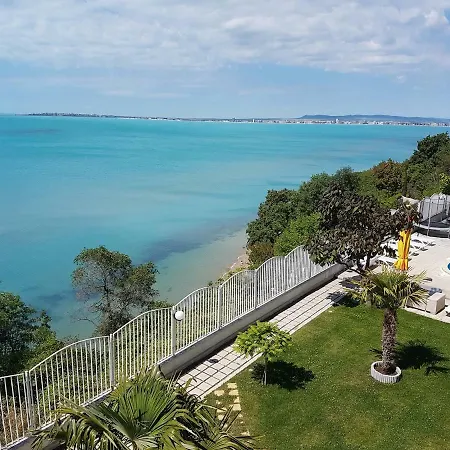 Apartment Alex Beach